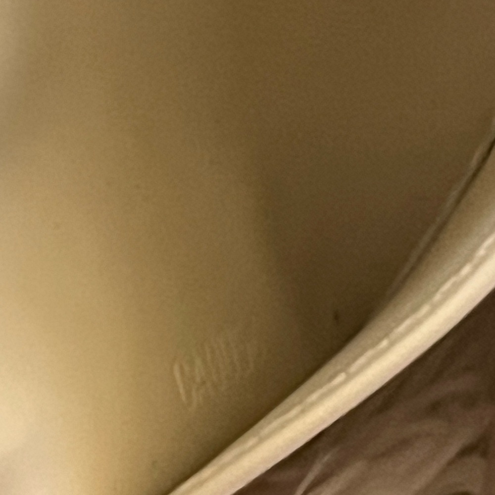 Louis Vuitton Vernis Patent leather Cream Card Holder - Picture 8 of 14